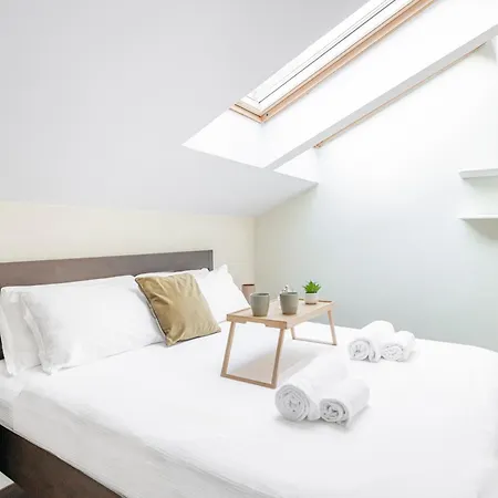 Easylife - Sofia * Como
